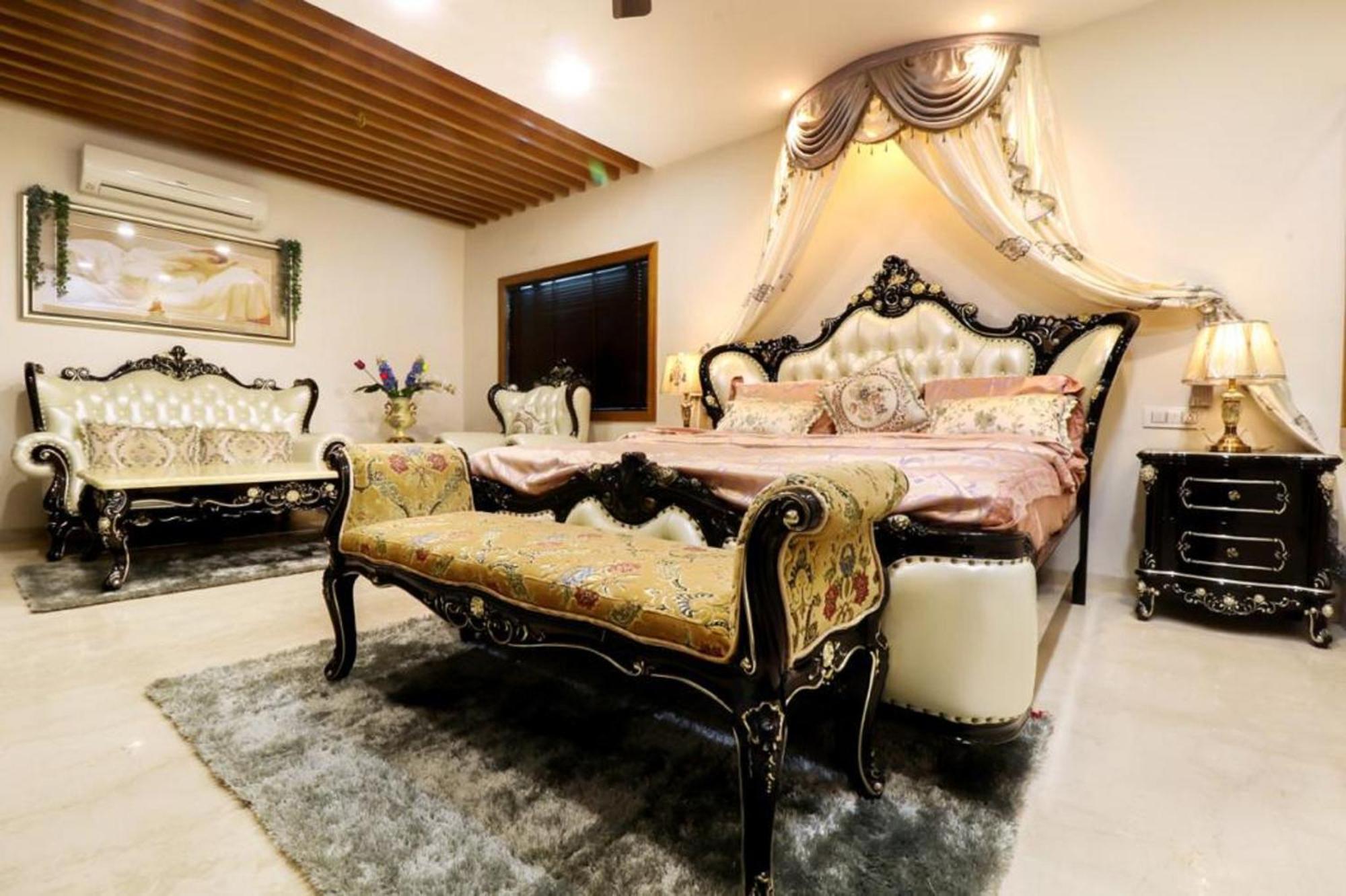Royal Inn Hotel Ambaji Zewnętrze zdjęcie